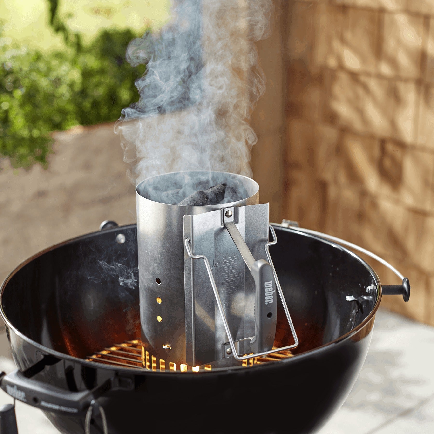 Weber RapidFire iniciador uso con briquetas — La Carnicerie