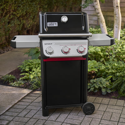 Weber Spirit E-325 vista frontal gas propano — La Carnicerie